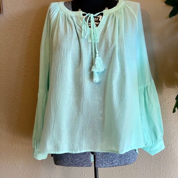 Adorable Mint Boho Puffed Sleeve Blouse - Picture 6 of 8